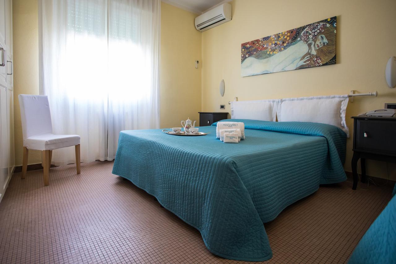 Hotel Massimo Marina di Cecina Dış mekan fotoğraf
