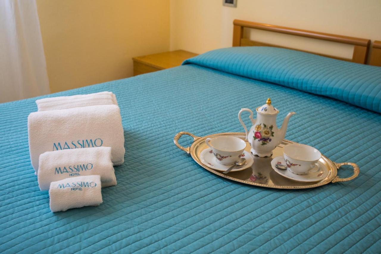 Hotel Massimo Marina di Cecina Dış mekan fotoğraf