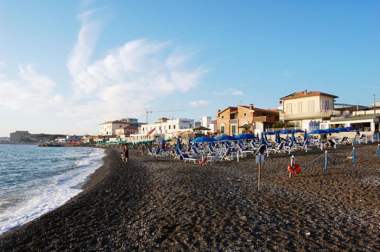 Hotel Massimo Marina di Cecina Dış mekan fotoğraf