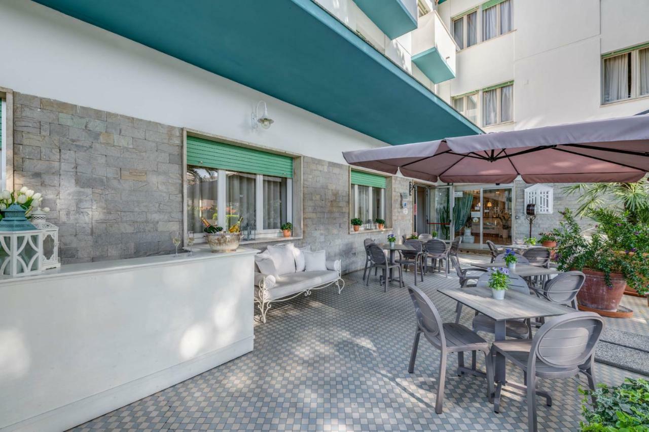Hotel Massimo Marina di Cecina Dış mekan fotoğraf